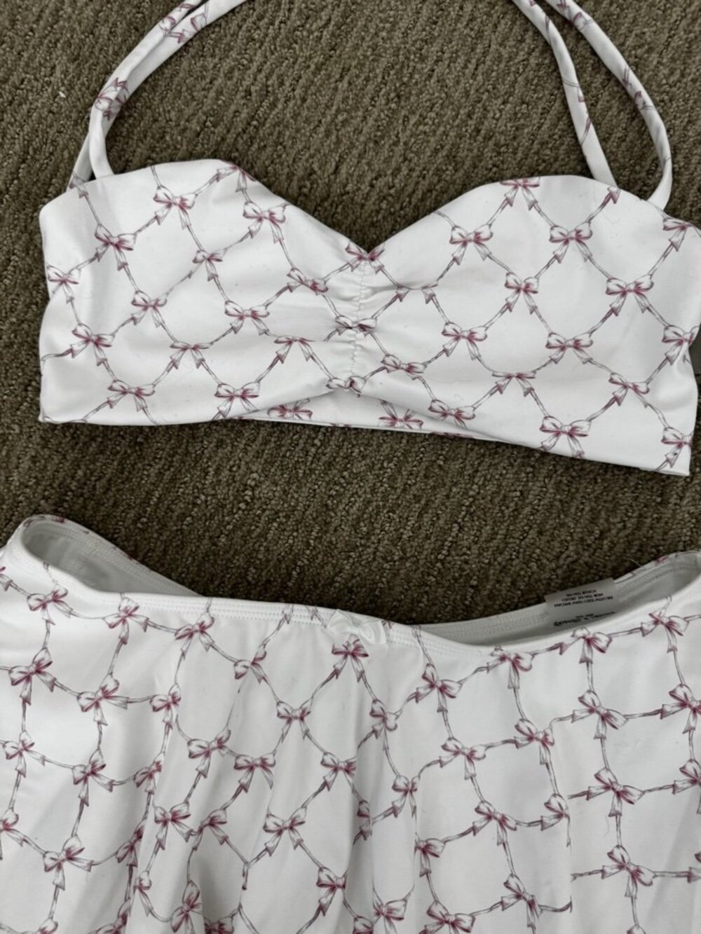 Cosette di Ames White and Pink Bow Skort and Sports Bra Set - Small - Picture 6 of 8
